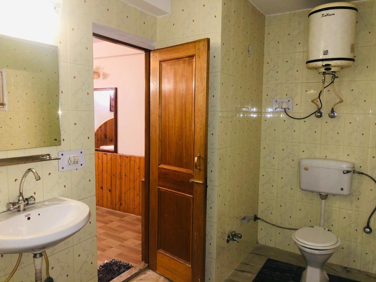 Хостел Hadimba Regency Манали Экстерьер фото